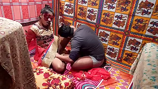 Devoted intense sex between Indian cut corners and unpredictable intensify desi wife