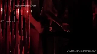 Bollywood Actress Poonam Pandey Full Carnal knowledge Video